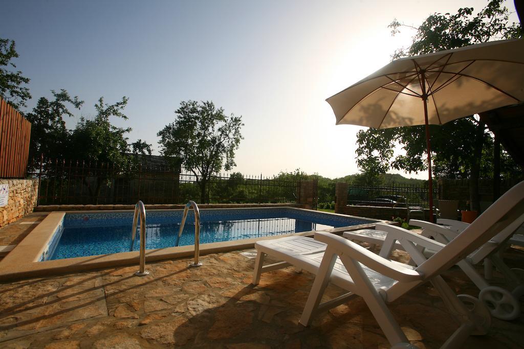 Villa Maria Oprtalj Phòng bức ảnh