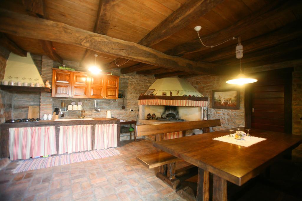 Villa Maria Oprtalj Phòng bức ảnh