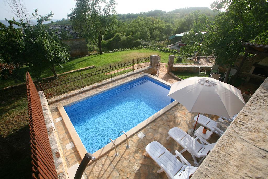 Villa Maria Oprtalj Phòng bức ảnh