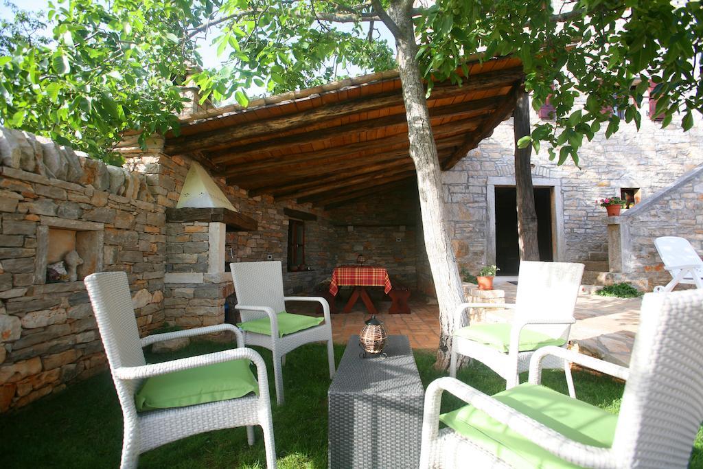 Villa Maria Oprtalj Phòng bức ảnh
